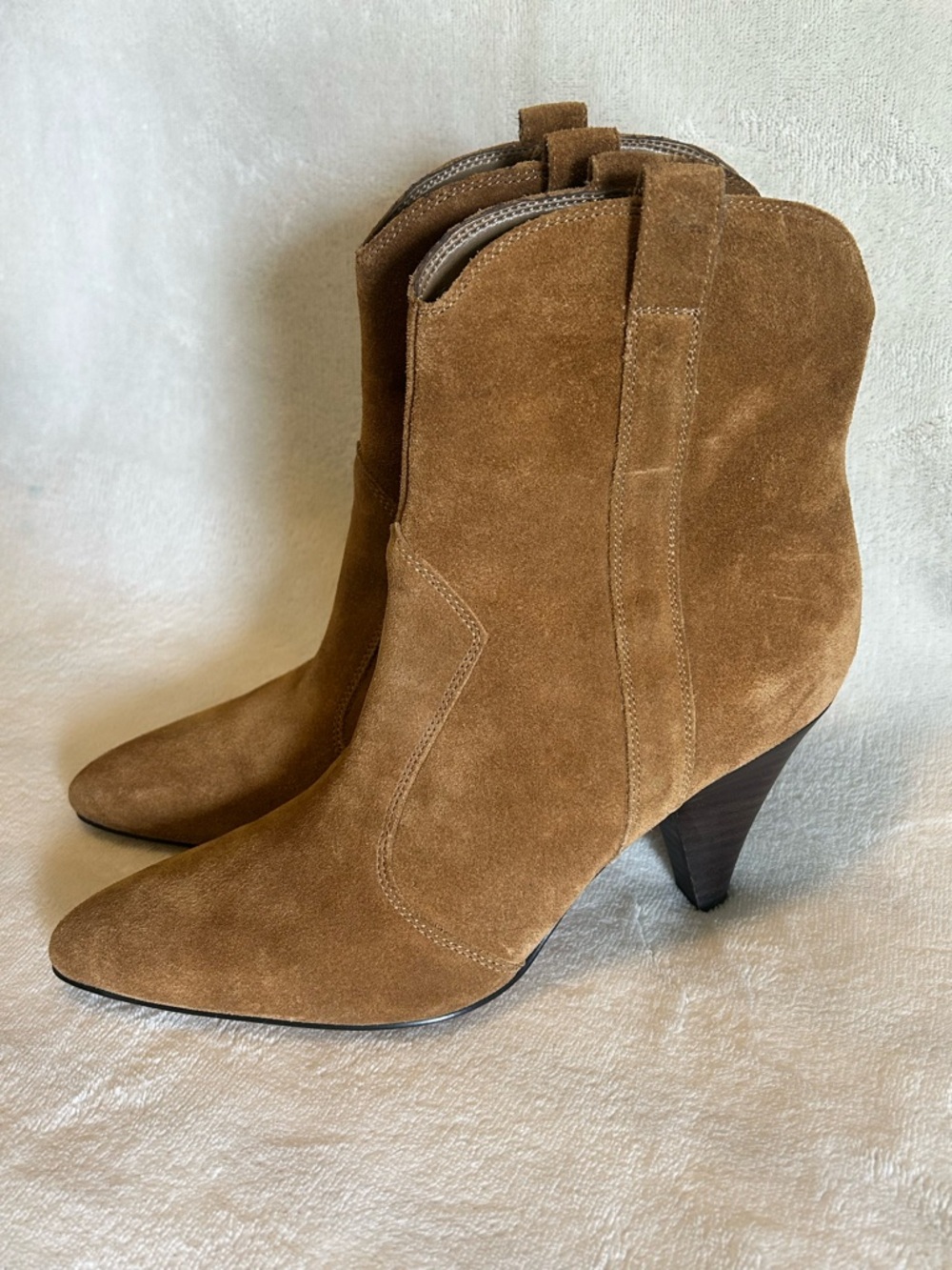 Marc Fisher Carissa Suede Ankle Boots in Brown Pointed Toe Heeled Women’s 7